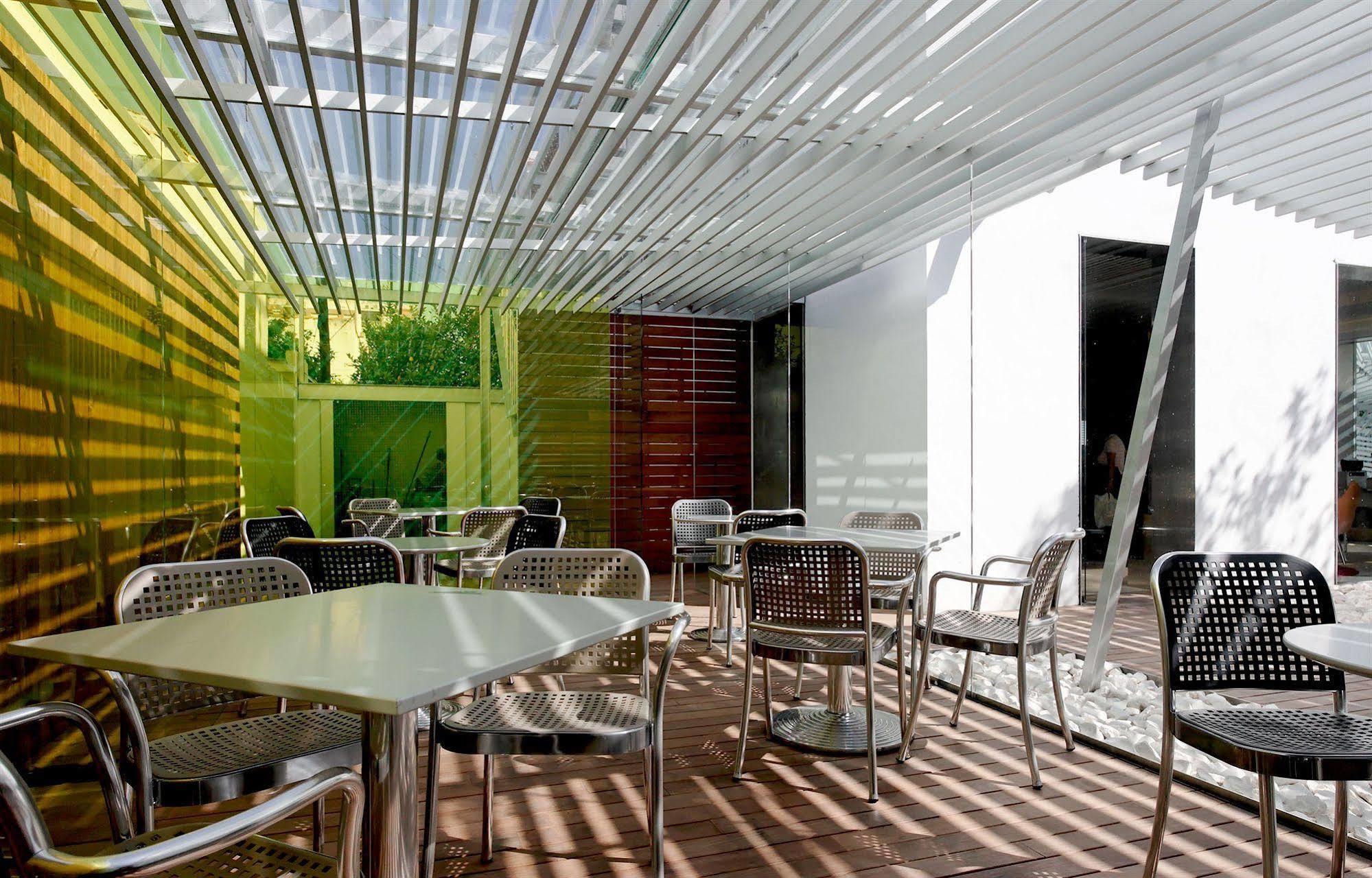 Boutique Hotel Holos Seville Exterior photo